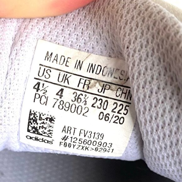 Adidas Superstar Big Kids Iridescent Sneakers 4.5 - Picture 7 of 8